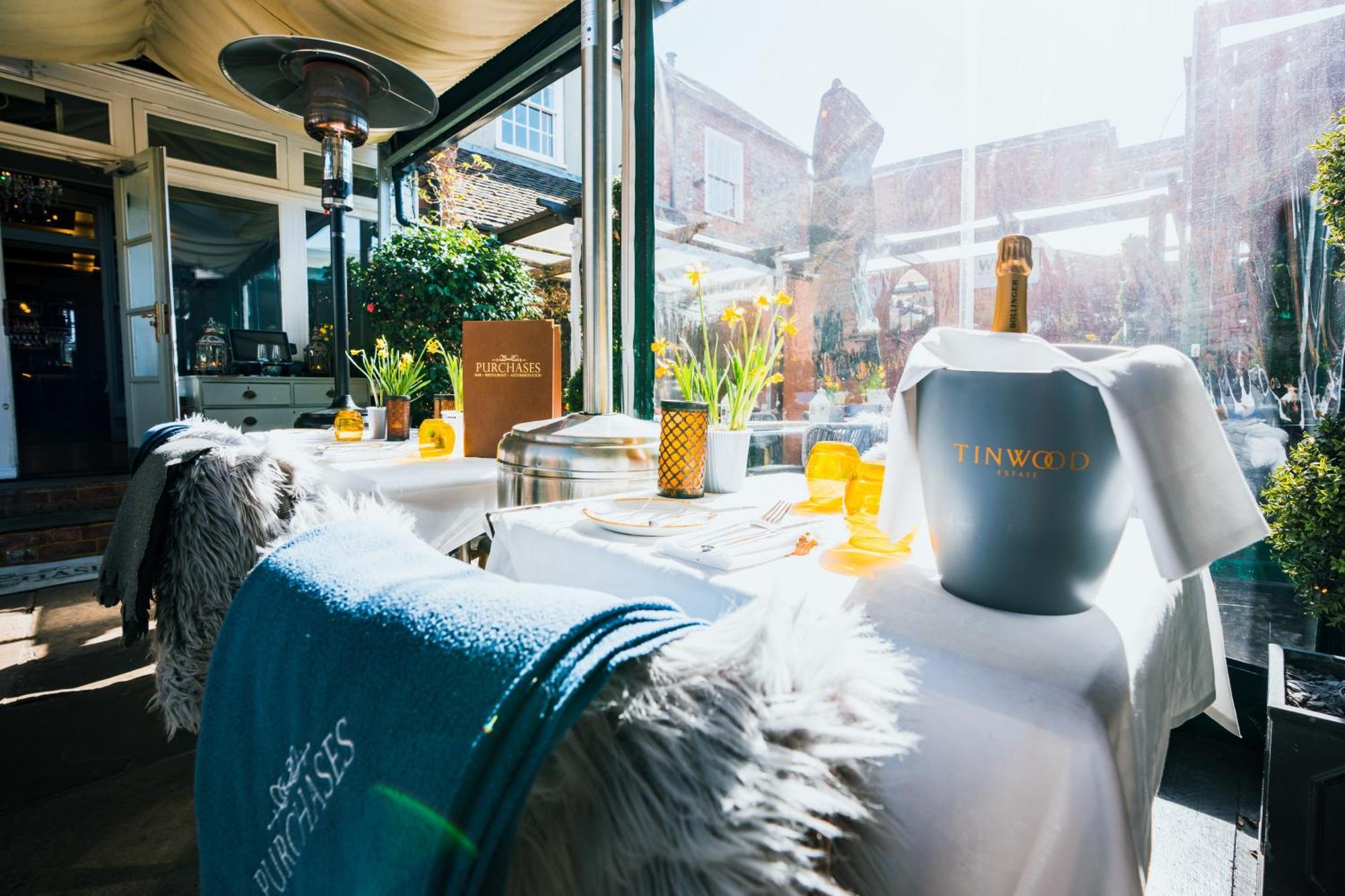Purchases Restaurant & Accommodation Чічестер Екстер'єр фото